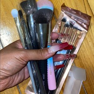mixed up makeup brush set